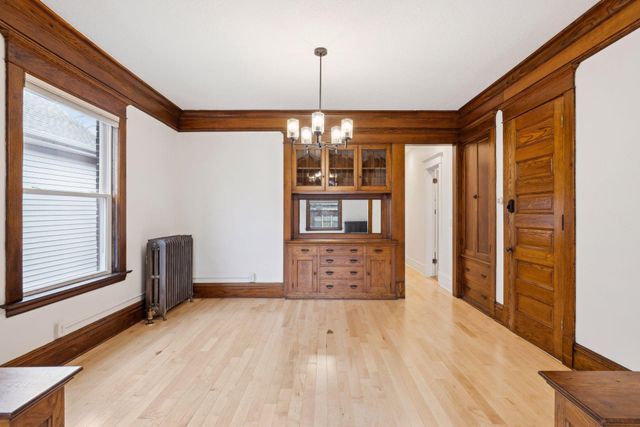 2125 Harriet Avenue, Minneapolis, MN 55405