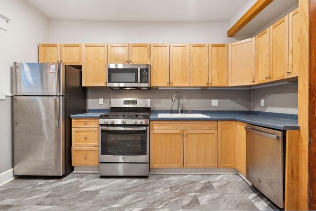 2125 Harriet Avenue, Minneapolis, MN 55405