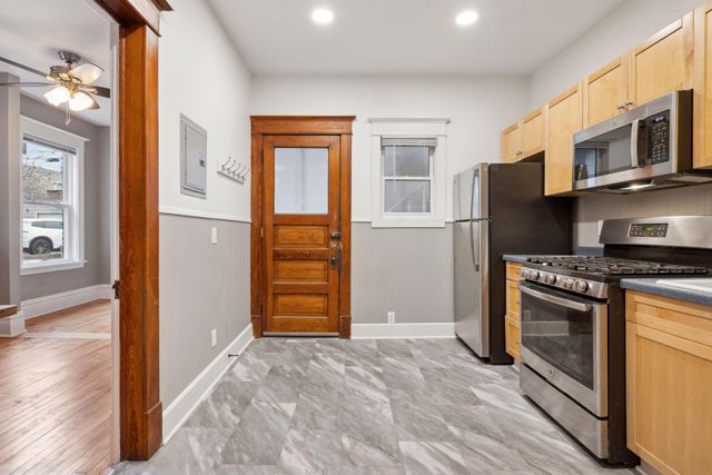 2125 Harriet Avenue, Minneapolis, MN 55405