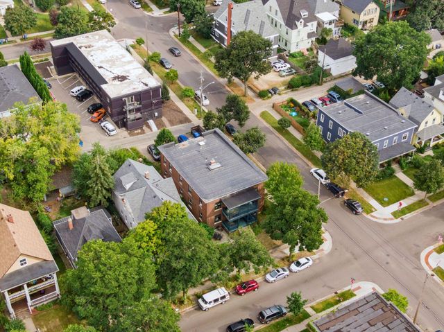 2125 Harriet Avenue, Minneapolis, MN 55405