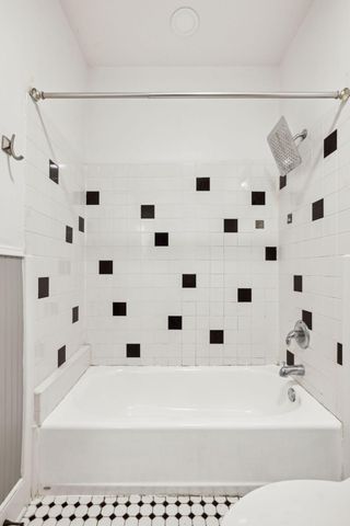 2125 Harriet Avenue, Minneapolis, MN 55405