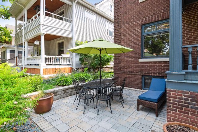 2125 Harriet Avenue, Minneapolis, MN 55405