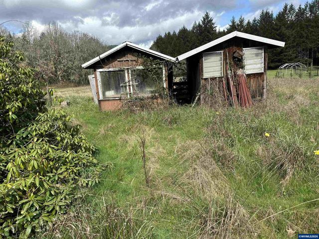 26622 Fudge Rd, Alsea, OR 97324