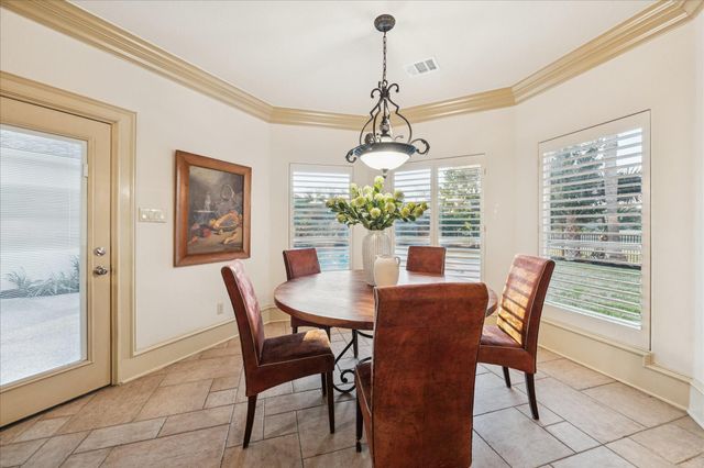 1902 Emerald Cove, Houston, TX 77077