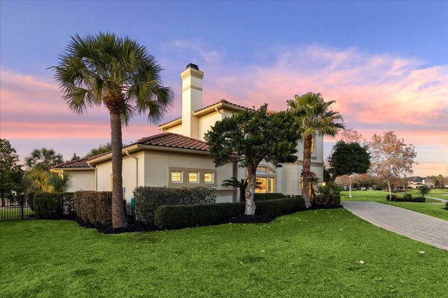 1902 Emerald Cove, Houston, TX 77077