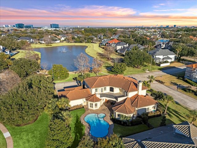 1902 Emerald Cove, Houston, TX 77077