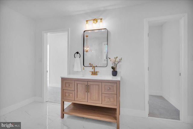 1666 MAGNOLIA RD, Vineland, NJ 08361