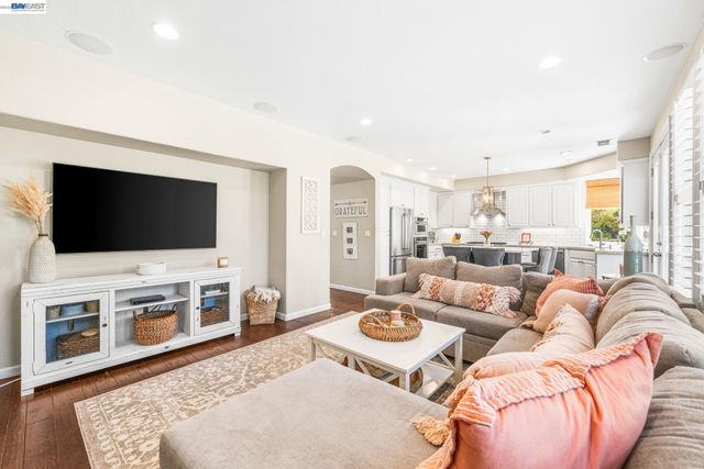 409 Antelope Ridge Way, Danville, CA 94506