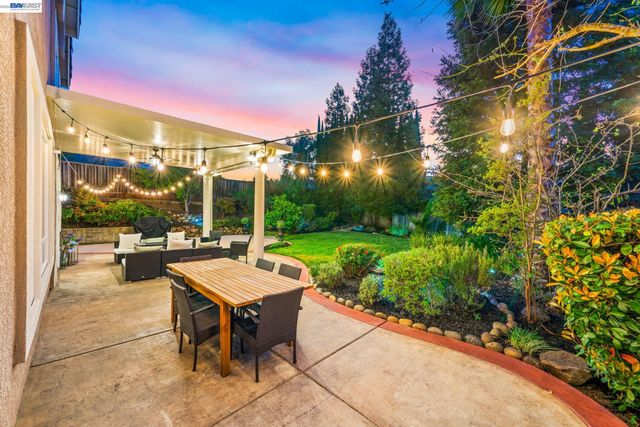 409 Antelope Ridge Way, Danville, CA 94506