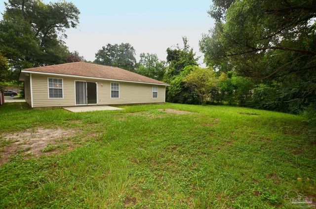 4251 Linda St, Pace, FL 32571