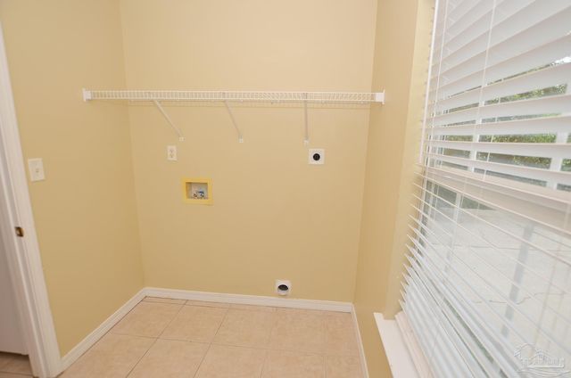 4251 Linda St, Pace, FL 32571