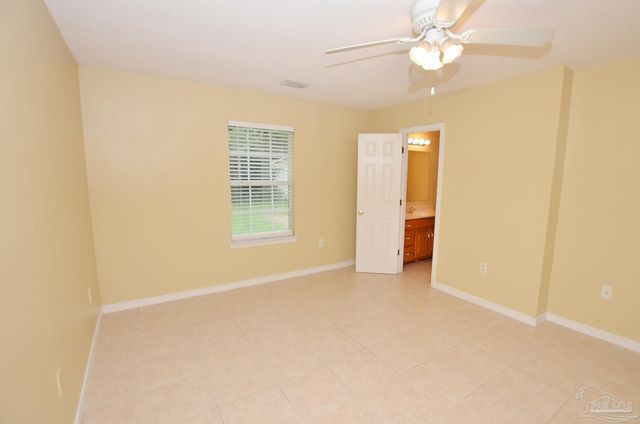 4251 Linda St, Pace, FL 32571