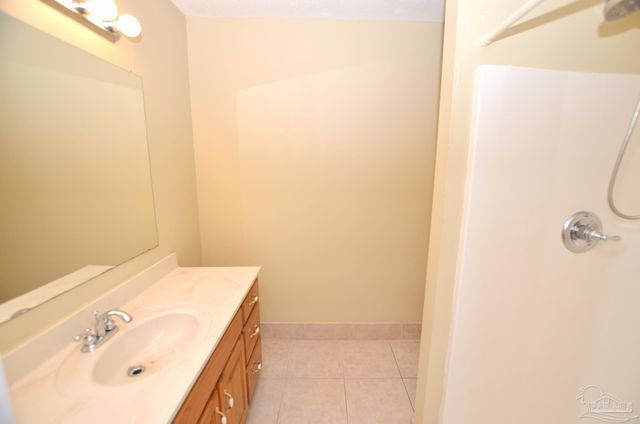 4251 Linda St, Pace, FL 32571