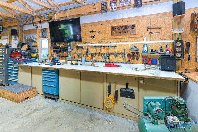 167 Berkley Road, Gurley, AL 35748