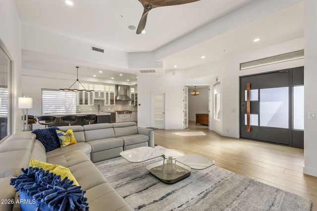 7056 E MIGHTY SAGUARO Way, Scottsdale, AZ 85266