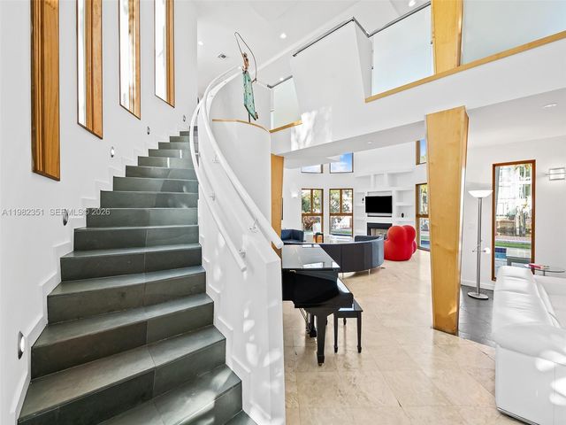 450 Victoria Ter, Fort Lauderdale, FL 33301