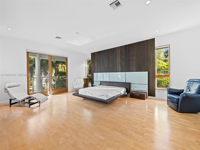 450 Victoria Ter, Fort Lauderdale, FL 33301