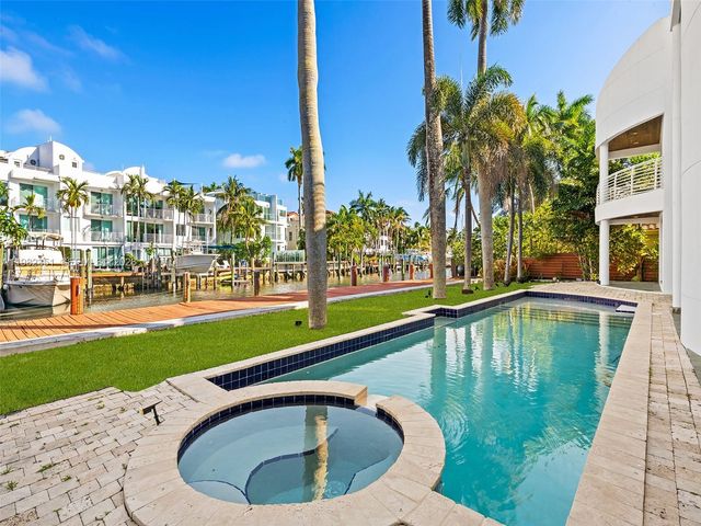 450 Victoria Ter, Fort Lauderdale, FL 33301