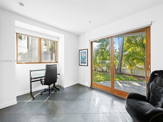 450 Victoria Ter, Fort Lauderdale, FL 33301