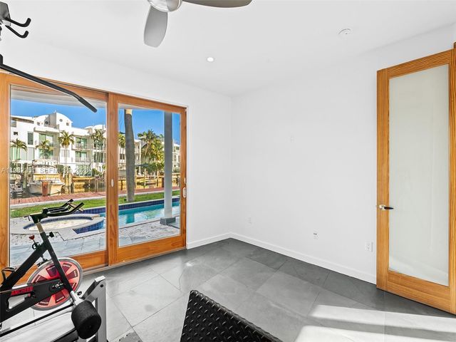 450 Victoria Ter, Fort Lauderdale, FL 33301