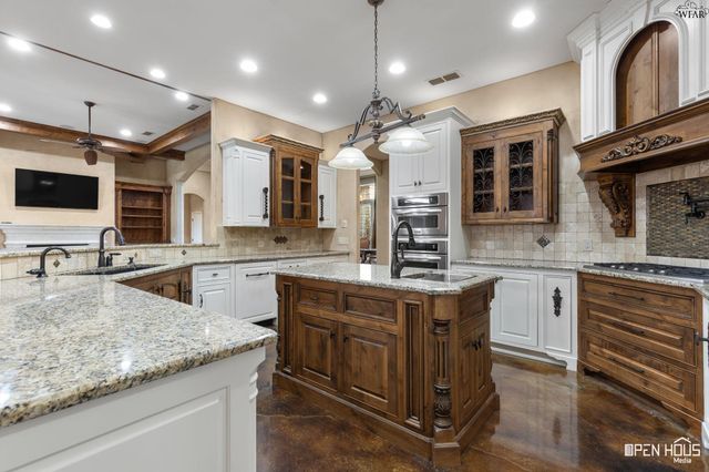 633 BOWMAN ROAD, Wichita Falls, TX 76308