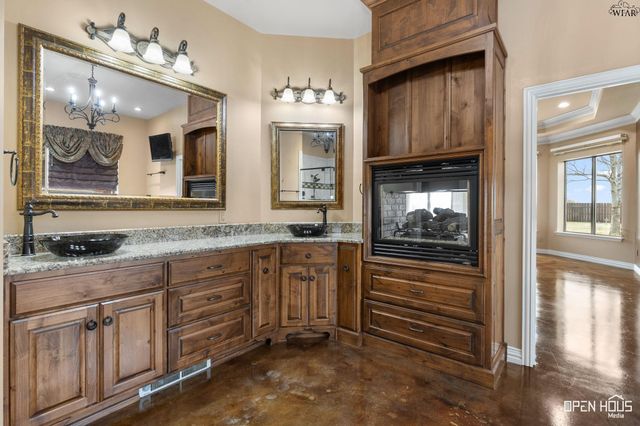 633 BOWMAN ROAD, Wichita Falls, TX 76308