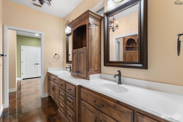 633 BOWMAN ROAD, Wichita Falls, TX 76308