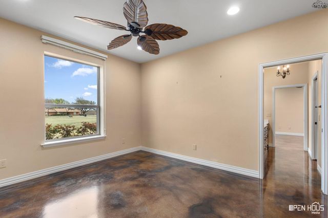 633 BOWMAN ROAD, Wichita Falls, TX 76308