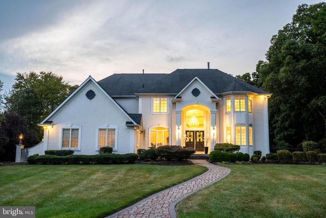 135 PREAKNESS DR, Mullica Hill, NJ 08062