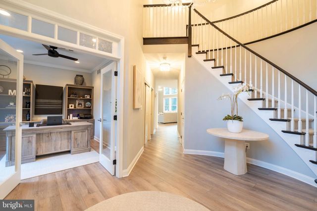 135 PREAKNESS DR, Mullica Hill, NJ 08062