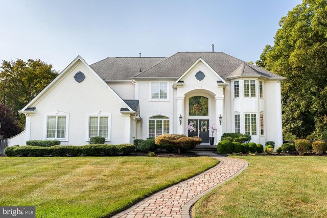 135 PREAKNESS DR, Mullica Hill, NJ 08062