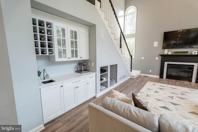 135 PREAKNESS DR, Mullica Hill, NJ 08062