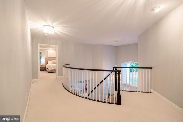 135 PREAKNESS DR, Mullica Hill, NJ 08062