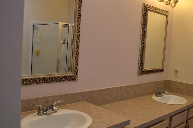 1926 SASSAFRAS DRIVE, Wesley Chapel, FL 33543