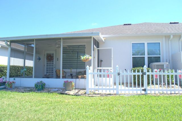 1926 SASSAFRAS DRIVE, Wesley Chapel, FL 33543