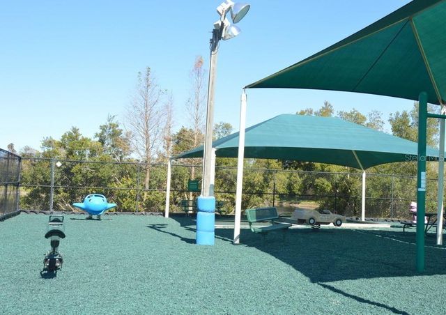 1926 SASSAFRAS DRIVE, Wesley Chapel, FL 33543