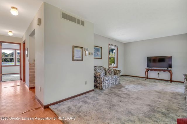 1855 N Eifert Road, Holt, MI 48842