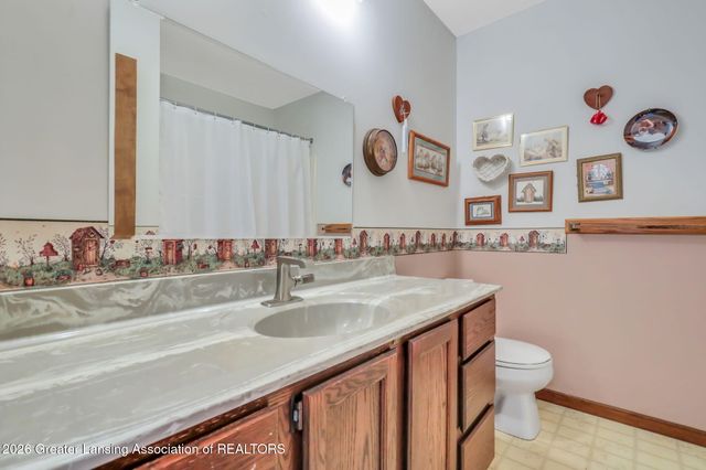1855 N Eifert Road, Holt, MI 48842