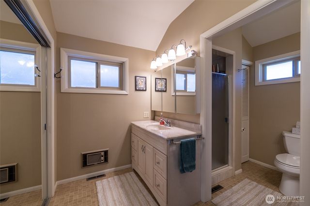 727 K Street, Centralia, WA 98531