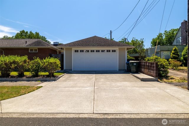 727 K Street, Centralia, WA 98531