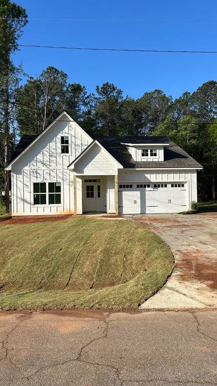 191 Oak Avenue, Pine Mountain, GA 31822