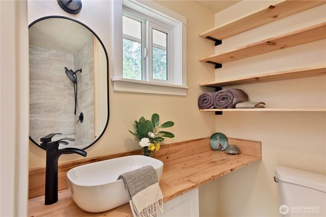 764 Nature Lane, Coupeville, WA 98239