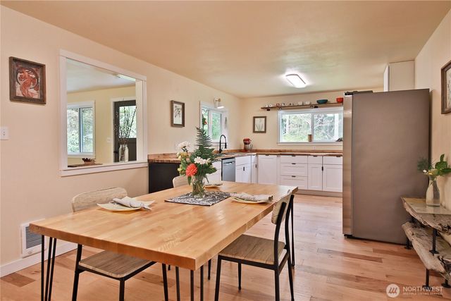 764 Nature Lane, Coupeville, WA 98239