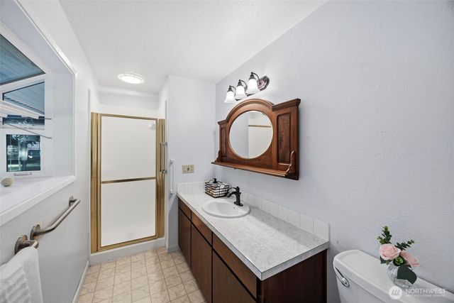 13124 NE Central Valley Road, Poulsbo, WA 98370