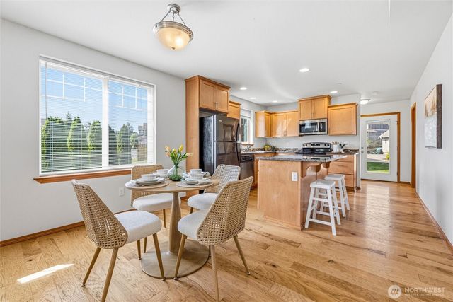 4325 Larch Lane, Bellingham, WA 98226