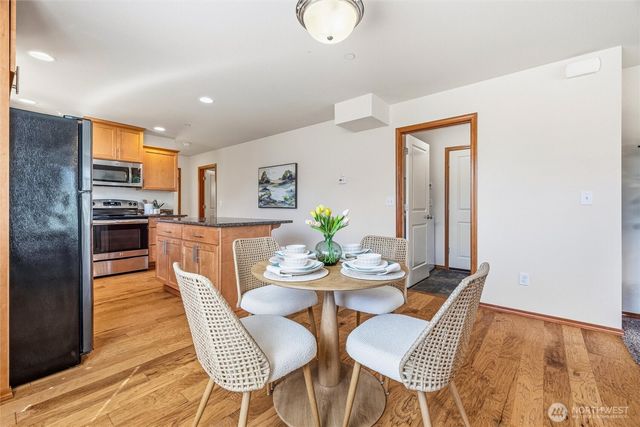 4325 Larch Lane, Bellingham, WA 98226