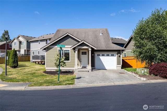 4325 Larch Lane, Bellingham, WA 98226