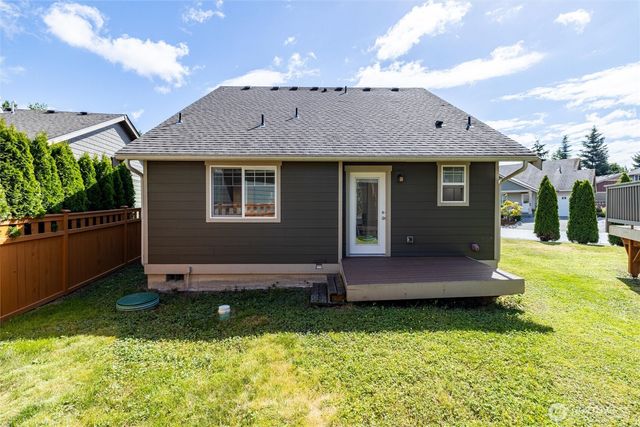 4325 Larch Lane, Bellingham, WA 98226
