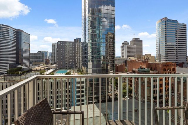 415 Church St Apt 1210, Nashville, TN 37219