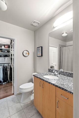 415 Church St Apt 1210, Nashville, TN 37219